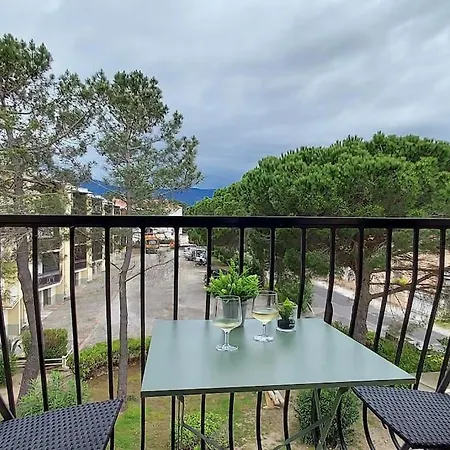 Renove Avec Balcon A 100 M De La Argeles-sur-Mer